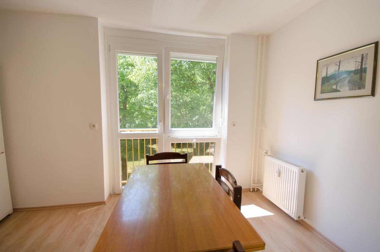 Apartment Near The Train Station Laibach Exterior foto