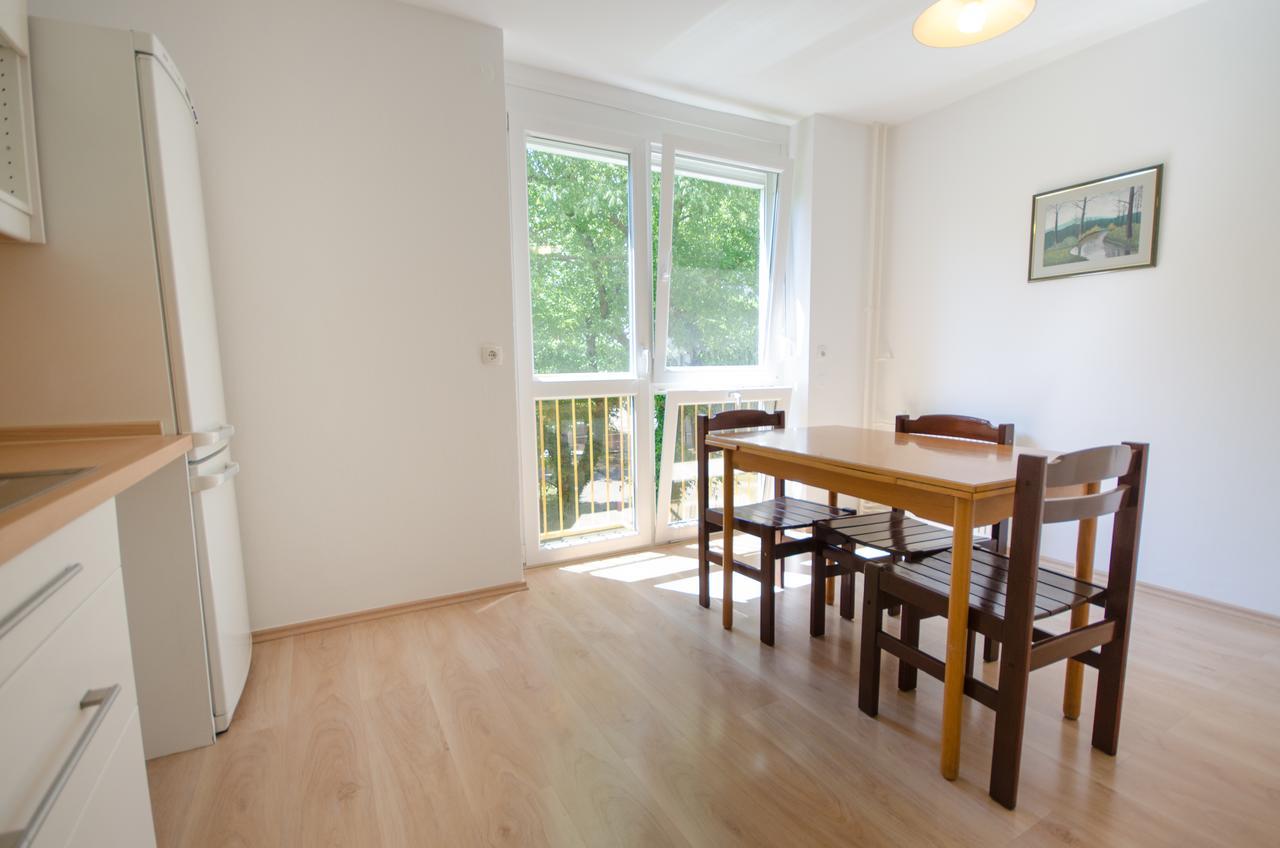 Apartment Near The Train Station Laibach Exterior foto